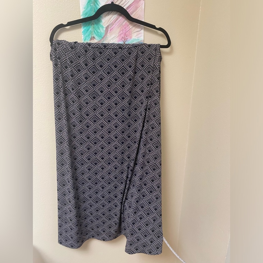 Jones New York Long Patterned Skirt